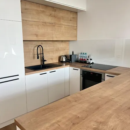 Apartment Skau Apollo Free Parking Bratislava